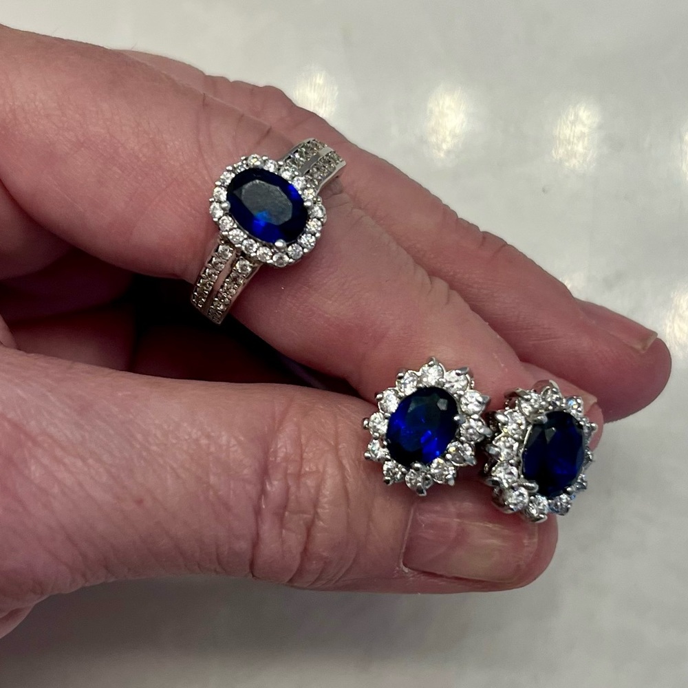 Celebrity designer inspired faux sapphire and diamond ring and earring set. 7.5